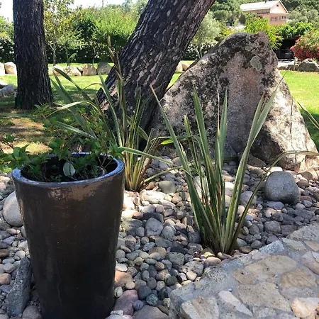 Villa Pleasant Private Located In A Garden Of 8000m2 With Trees Porto Vecchio