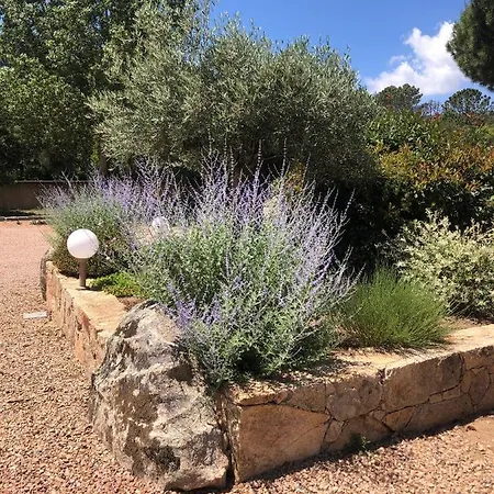 Pleasant Private Located In A Garden Of 8000m2 With Trees Βίλα *