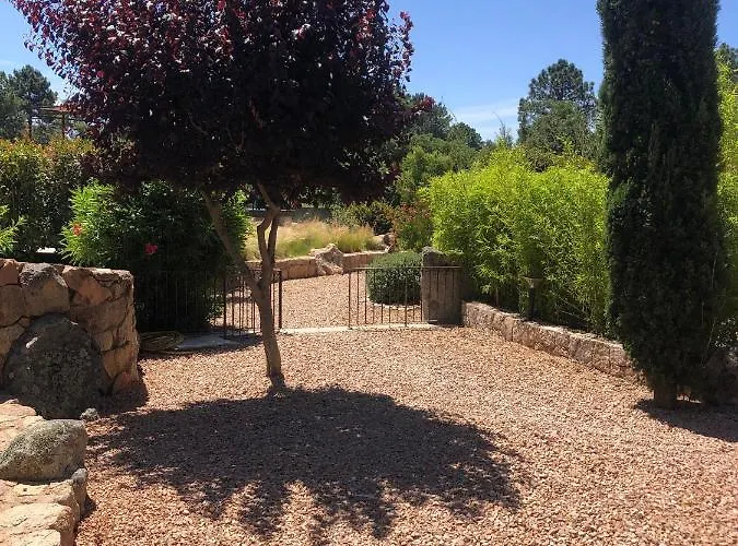 Villa Pleasant Private Located In A Garden Of 8000m2 With Trees